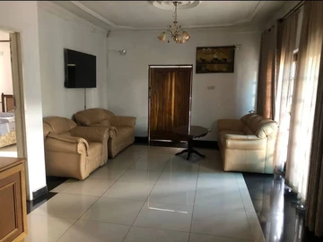 6 Bedroom Townhouse Complex