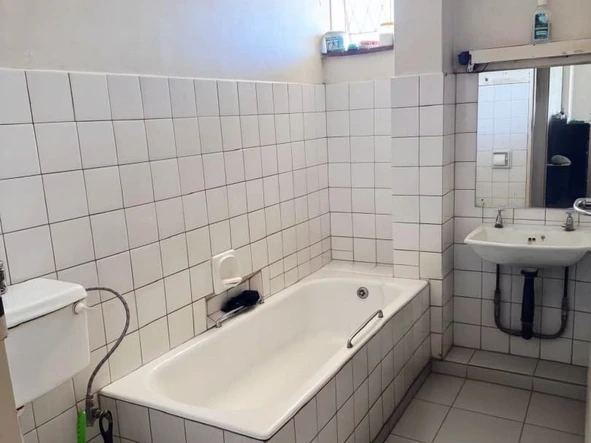 2 Bedroom Garden Flat