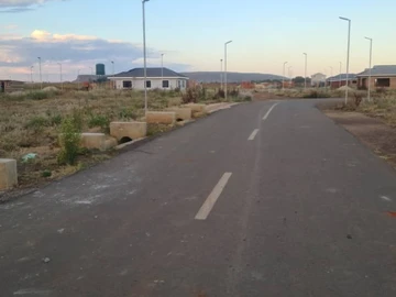 Stands & Residential Land