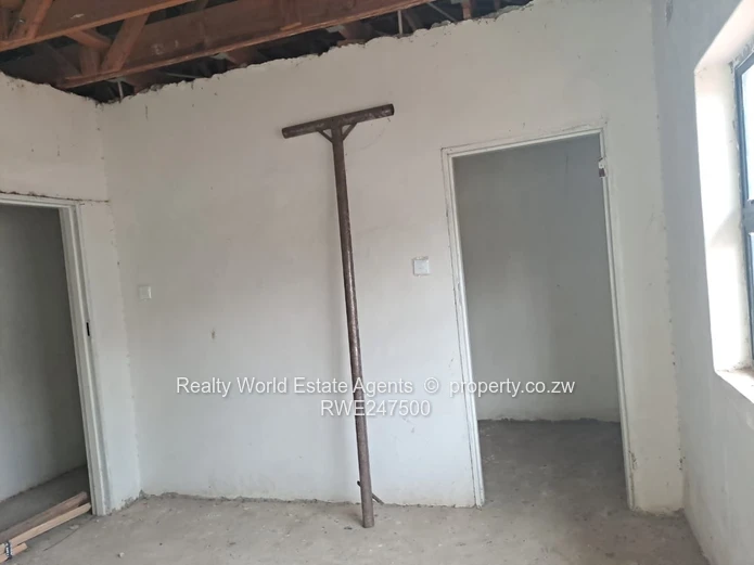Manresa House for Sale – Finish to Your Taste