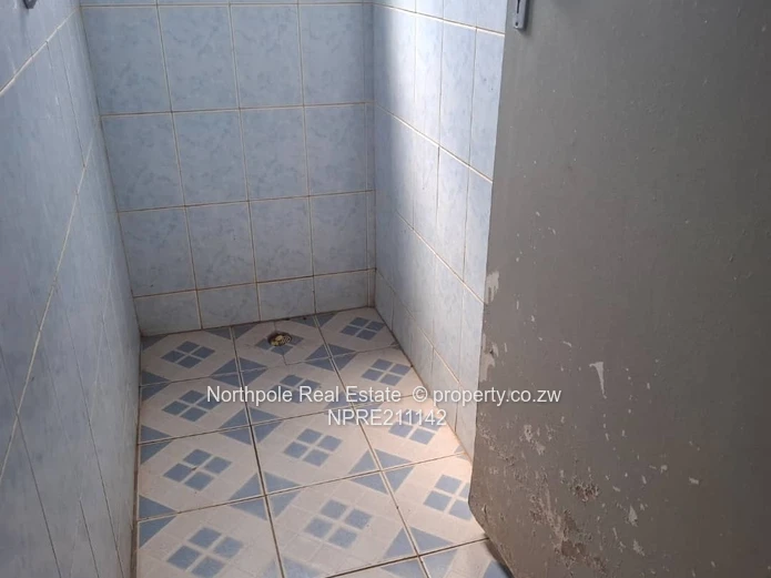 Cabs Budiriro 4 Available For 01 December