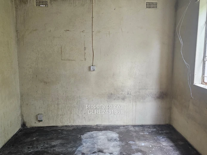 Mabelreign 3-Bed House — Garden, Garage & Staff