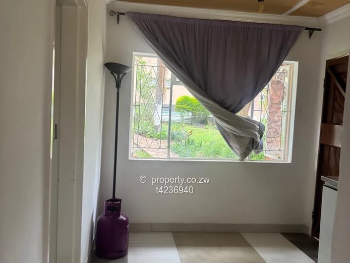 Ballantyne Park 1 bedroom cottage to rent  (Sole Mandate)