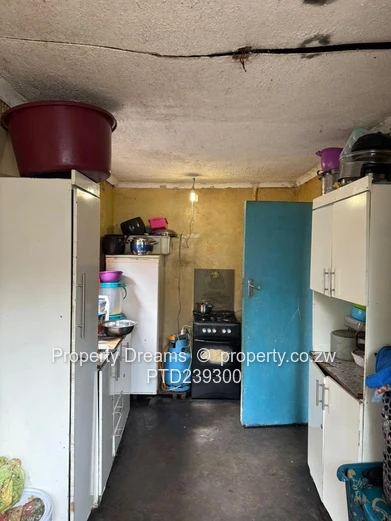 Zengeza 1, 3 bedroom house for sale