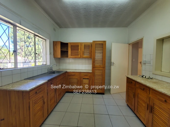 Modern 2-Bedroom Guest Wing with Borehole & Geyser