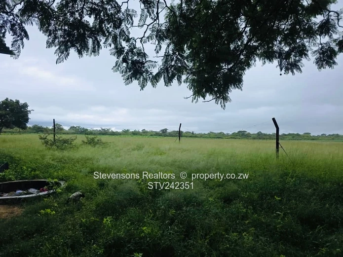 Farm for Sale in Bulawayo along Plumtree Road 