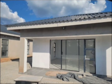 3 Bedroom Garden Flat