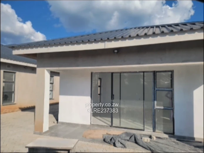 MT PLEASANT Neat n spacious 3beds CLUSTER 