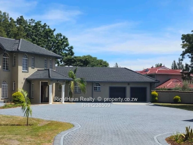 Experience The Perfect Blend Of Luxury And Comfort In This Exclusive Secured Residence.