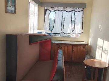 3 Bedroom Flat & Apartment