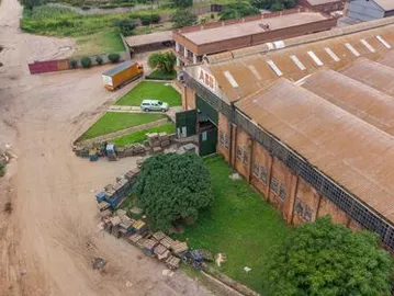 Warehouse & Factory