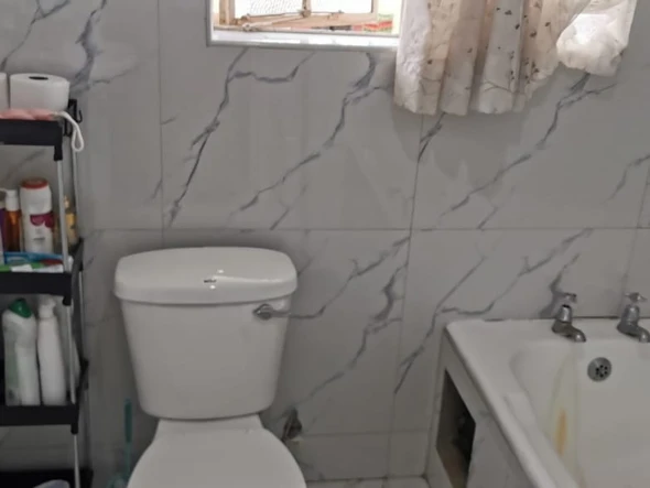 2 Bedroom Garden Flat