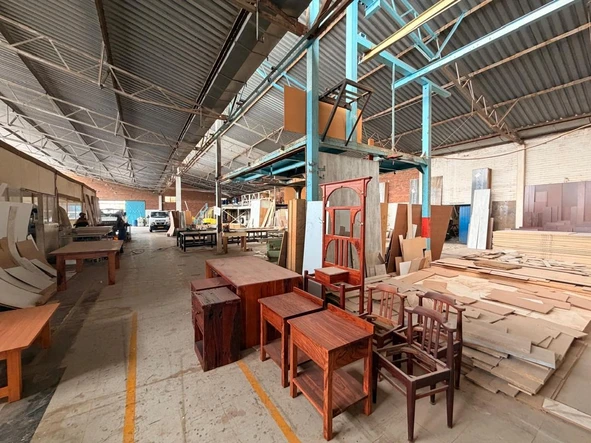Warehouse & Factory