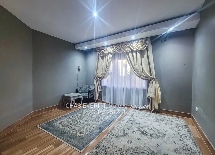Fully Furnished Double Storey To Let in Brookeview 