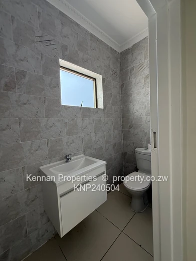 modern and secure townhouse in Newlands 