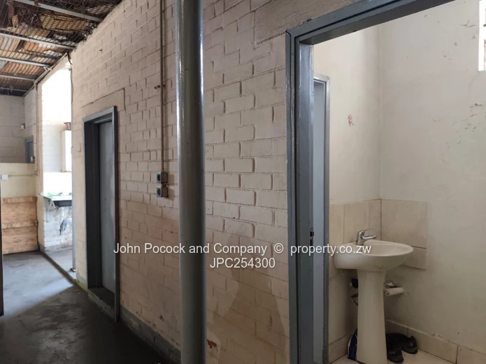 Workshop and office space in Prime Belmont Area