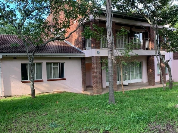 6 Bedroom House