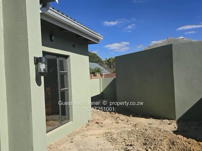 Spacious Greendale Cluster House For Sale   (Sole Mandate)