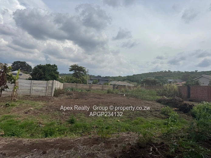 Glen Lorne Stand For Sale (Sole Mandate)