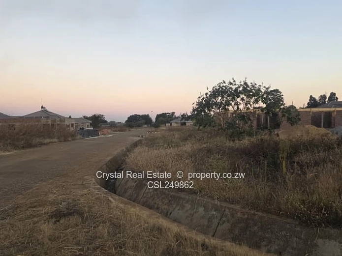 Views Park Stand – Prime Location in a Gated Community  (Sole Mandate)