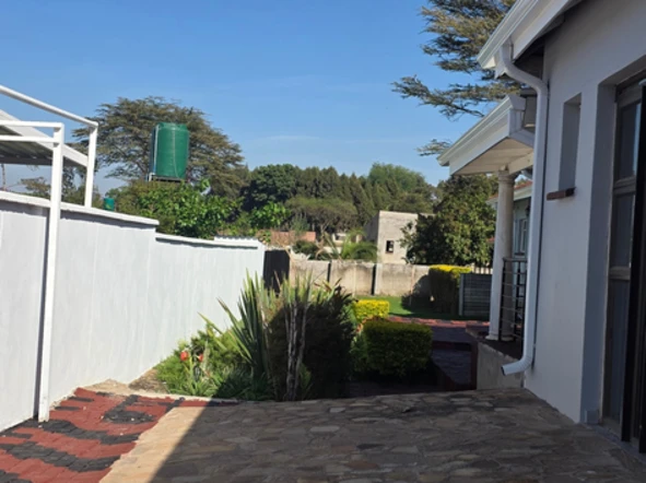 7 Bedroom House