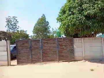 Land