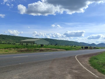 Farm & Agricultural Land