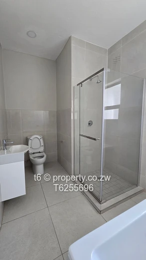 Beautiful Brand New 2 Bed Garden Apartment