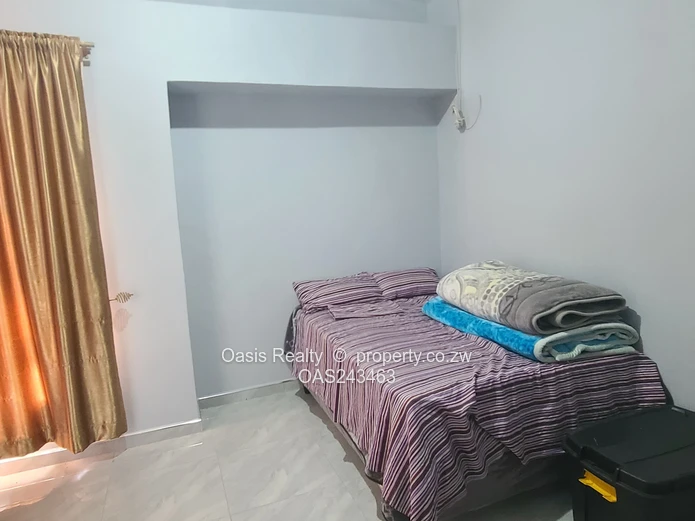 Massive 6 bedroomed home for sale