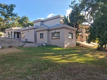 7 Bedroom House