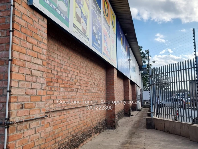  Industrial Property For Sale in Thorngrove, Bulawayo