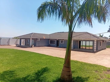 5 Bedroom House