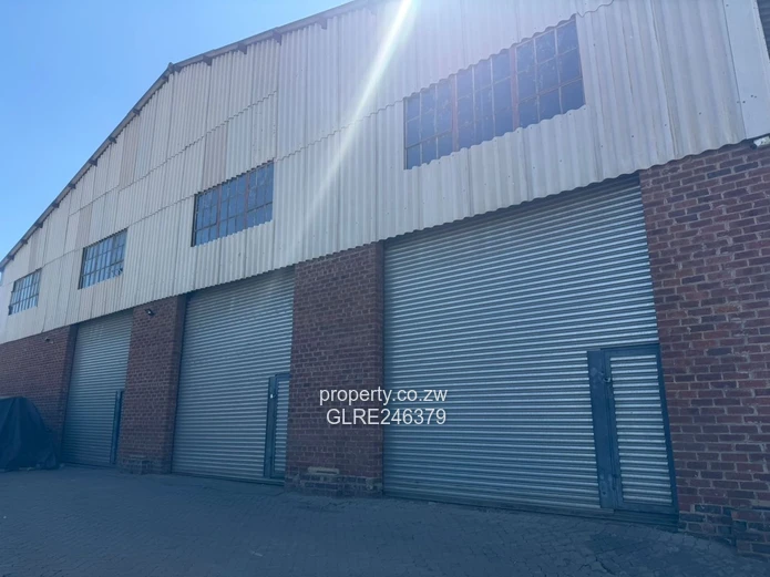 360sqm Ardbennie Warehouse for Rent — Roller Doors & Borehole