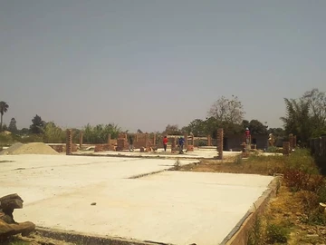 Stands & Residential Land