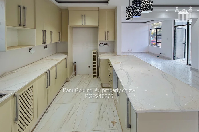 Near Completion Contemporary Duplex Unit in Good Location (Sole Mandate)
