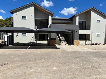 Modern townhouses near Honeydew