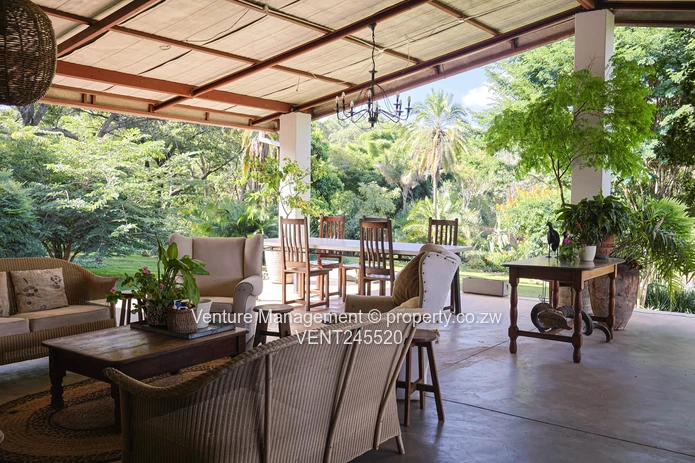 Elegant Estate Living on Expansive Grounds – Umwinsidale