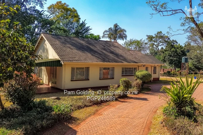  4 Bedroom Family Home With A Prolific Borehole