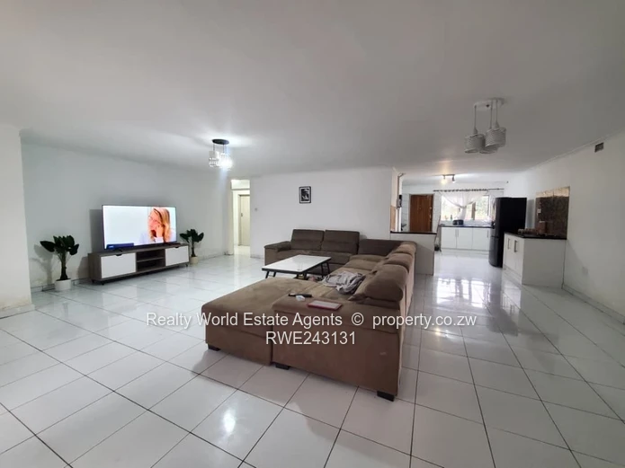 Pamvura Sunset Mews-Townhouse for Sale