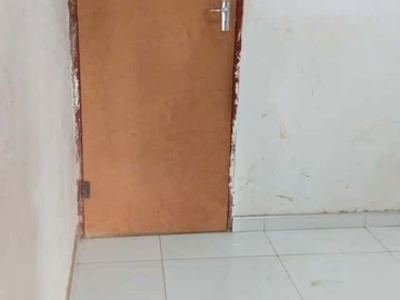 3 Bedroom Flat & Apartment