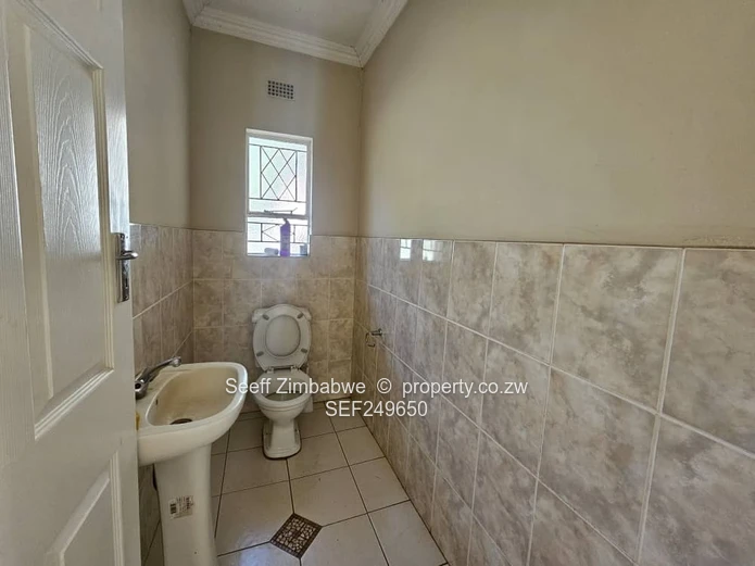Executive 4-Bedroom Borrowdale Residence