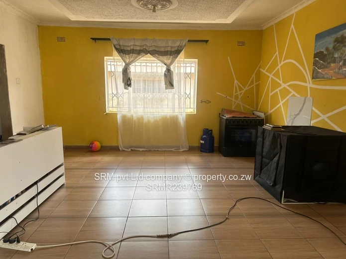 Damofalls Phase 3 house to let