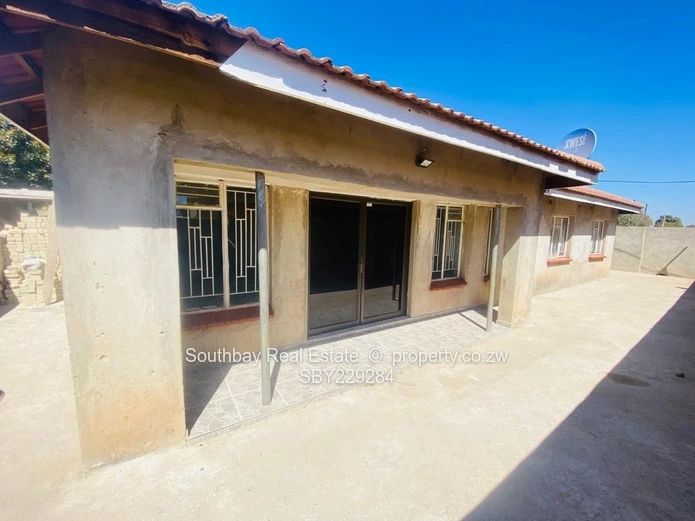 Chitungwiza House To Let