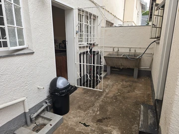 3 Bedroom Garden Flat