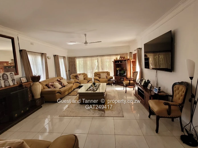 Prime Multi-Dwelling Property on 4,269m² with Main Road Frontage in Highlands 