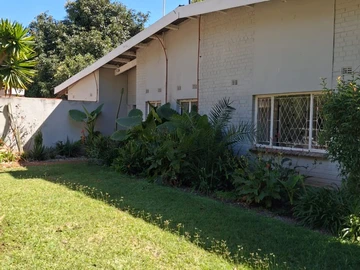 3 Bedroom House for rent in Greendale North 