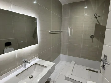 2 Bedroom Garden Flat