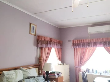 Farm & Agricultural Land