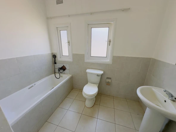 3 Bedroom Garden Flat