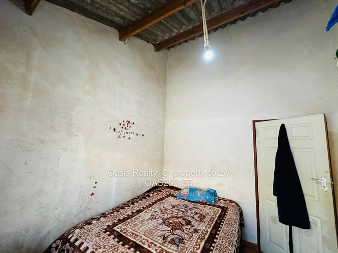 FOR SALE | 5-Bedroom Family Home | Southlea Park, Harare | USD 45,000 (Sole Mandate)